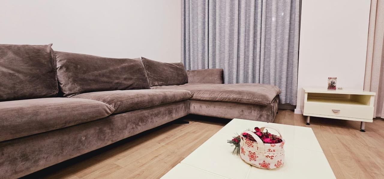 Discover Tirana From Our 3-Room Apartment With Free Parking-Komuna E Parisit Εξωτερικό φωτογραφία